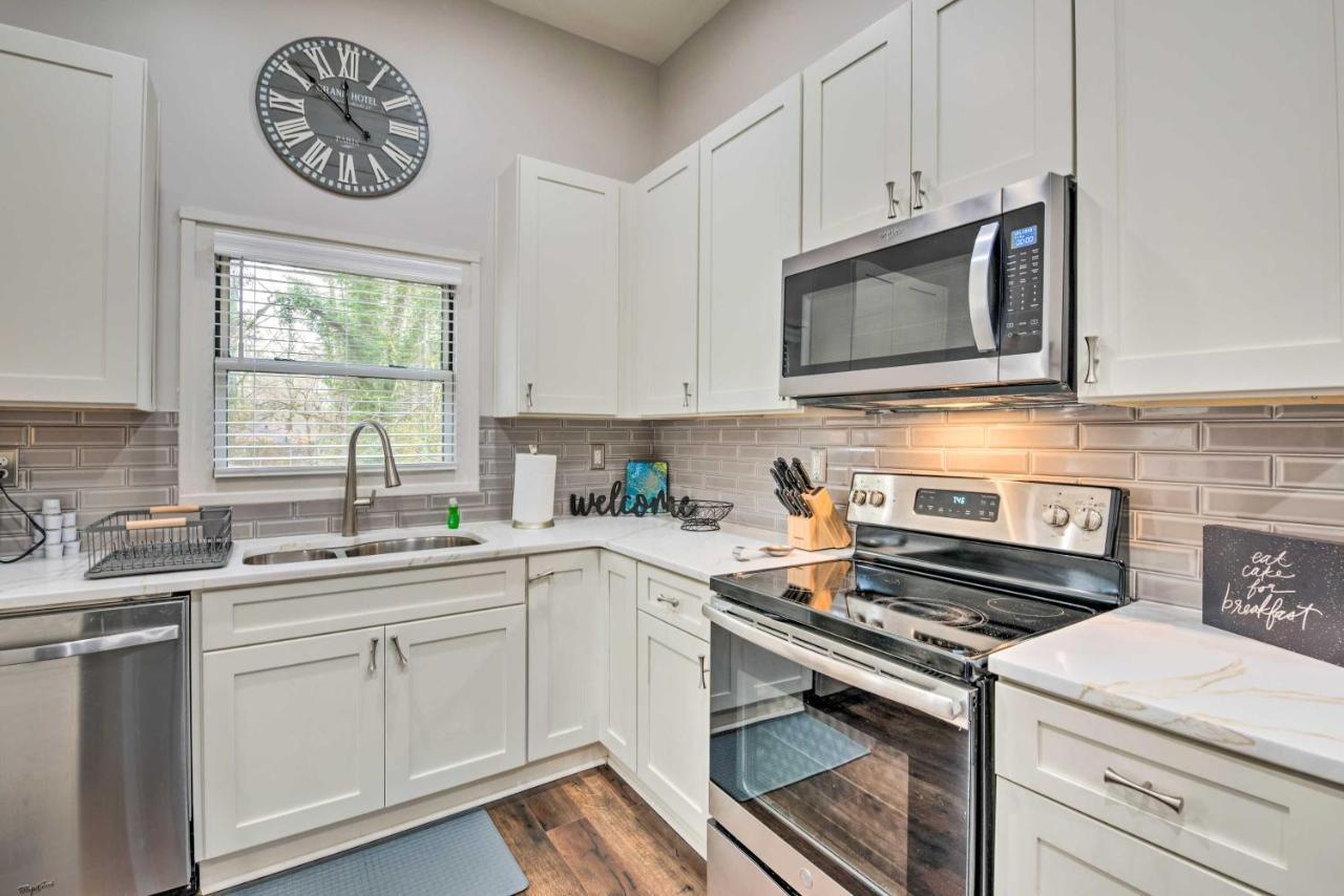 Atlanta Retreat With Deck In Greenbriar Area! Екстер'єр фото