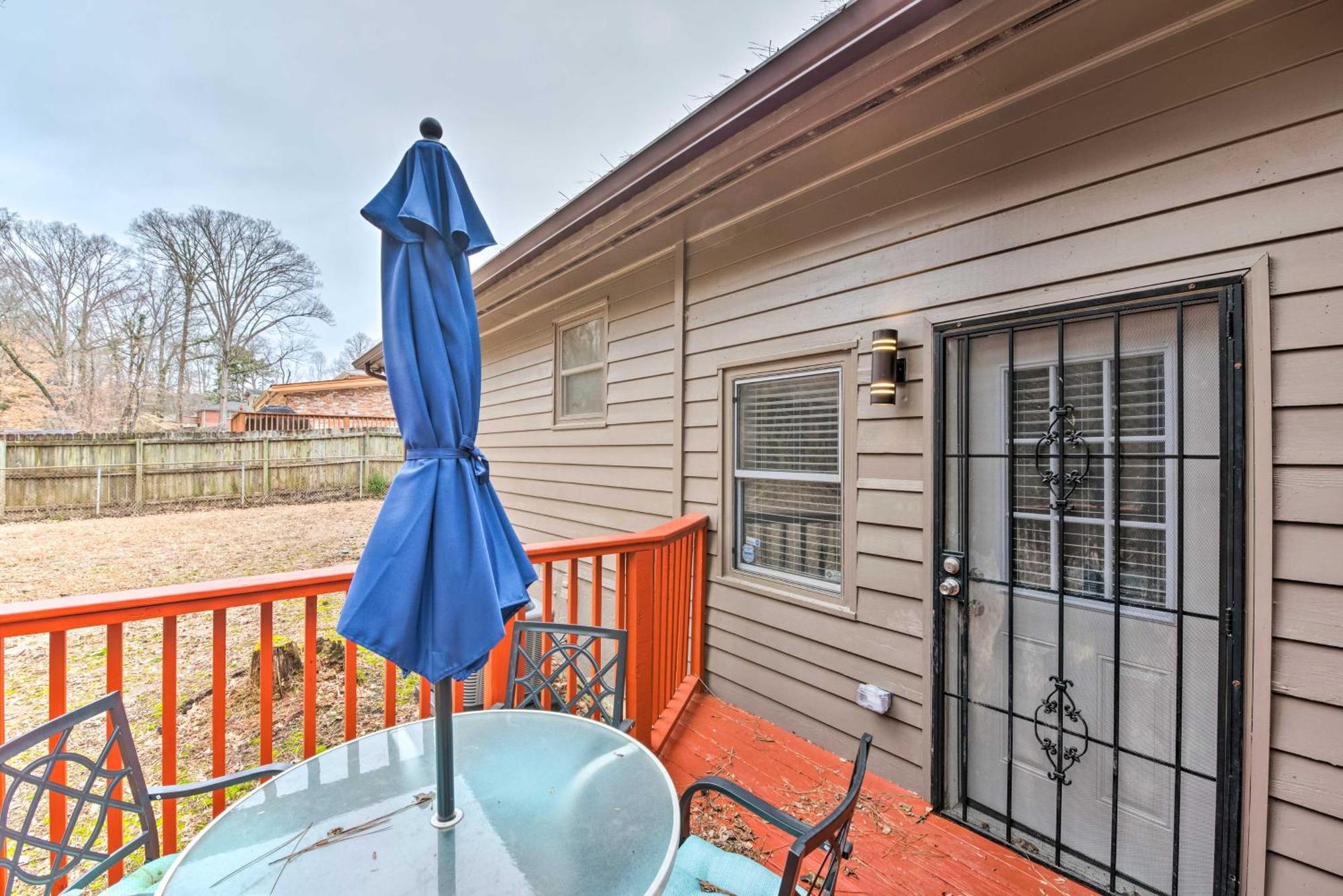 Atlanta Retreat With Deck In Greenbriar Area! Екстер'єр фото